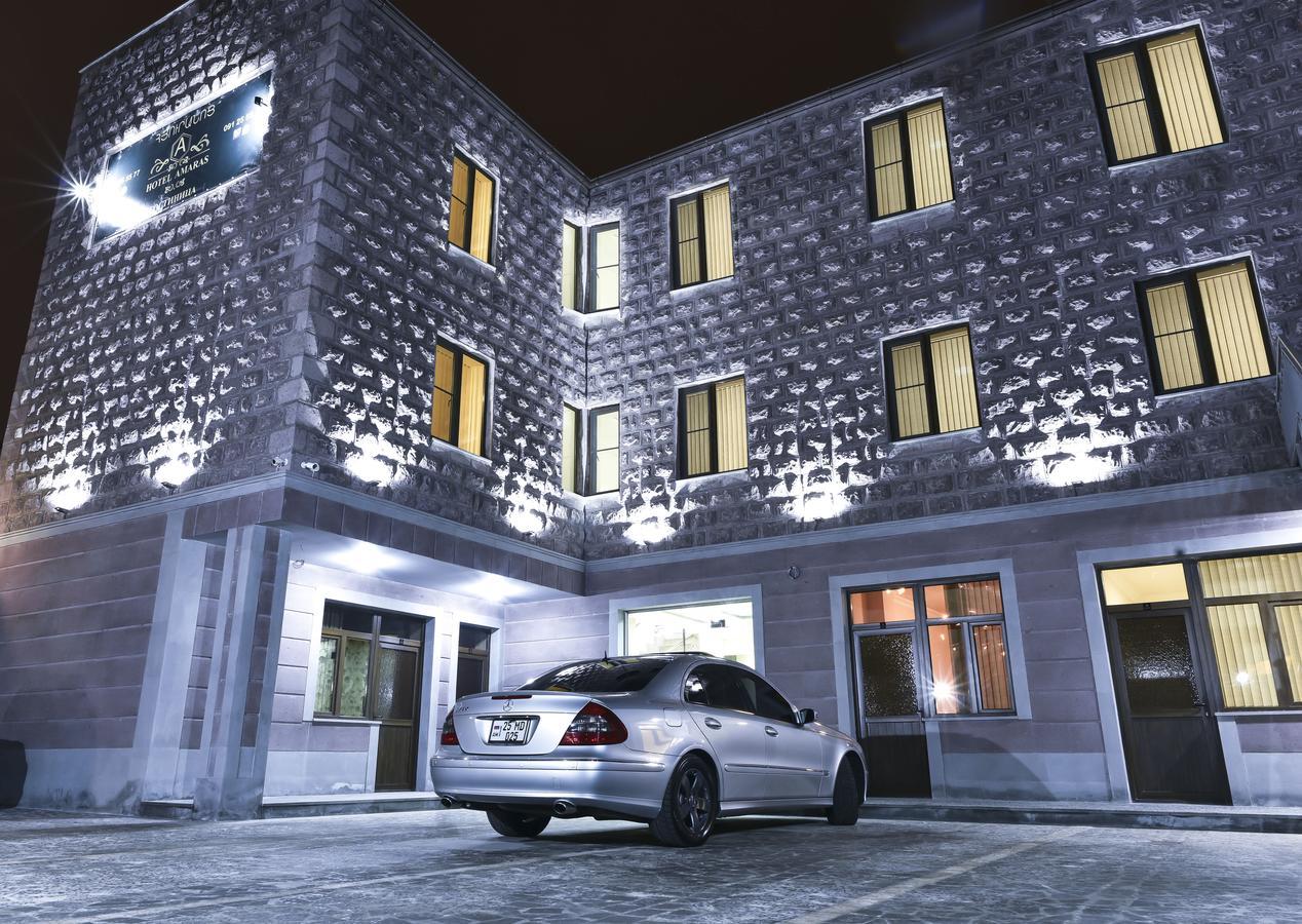 Hotel Amaras Ереван Экстерьер фото