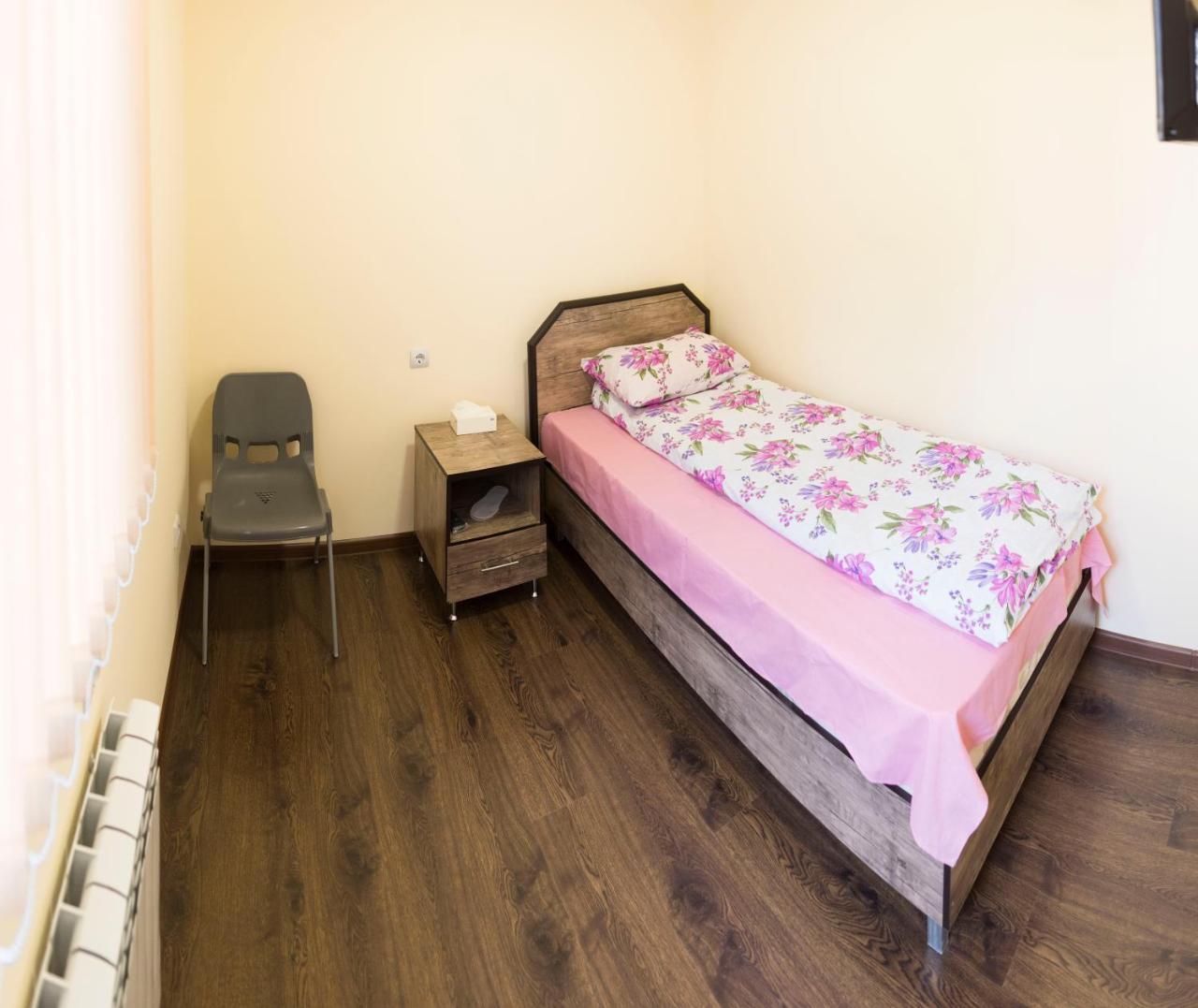 Hotel Amaras Ереван Экстерьер фото